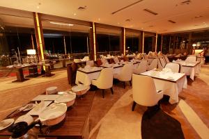 royal asnof hotel