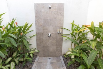 bali yarra villas seminyak