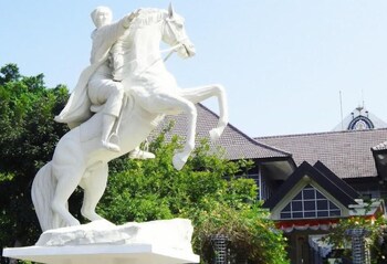 Rumi Semarang,Near Universitas Diponegoro,3 star