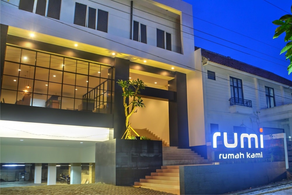 rumi semarang