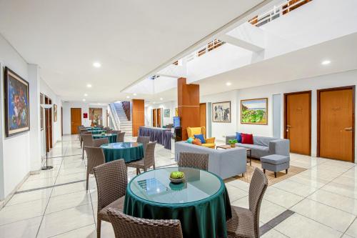 sans hotel prime cailendra yogyakarta by reddoorz