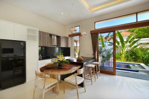 Holl Villa,Bali>>Badung,3 star