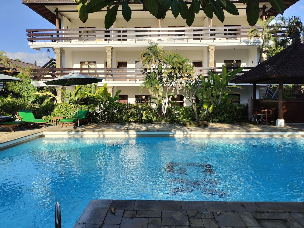 hotel grand kumala
