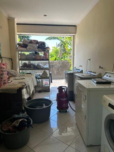 sari buana bed and breakfast