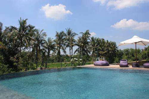 Maso Christian,Canggu>>Bali,5 star