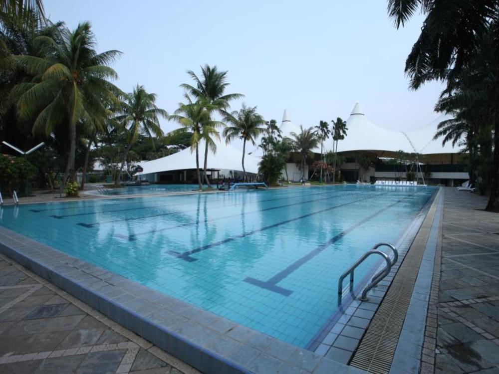 bungalow modern golf and country club