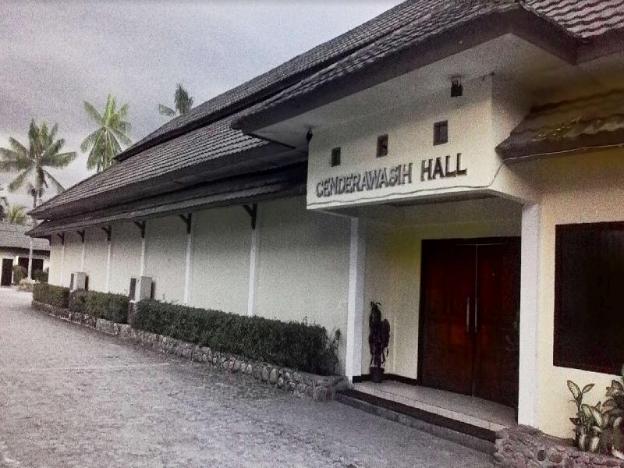 serayu hotel timika