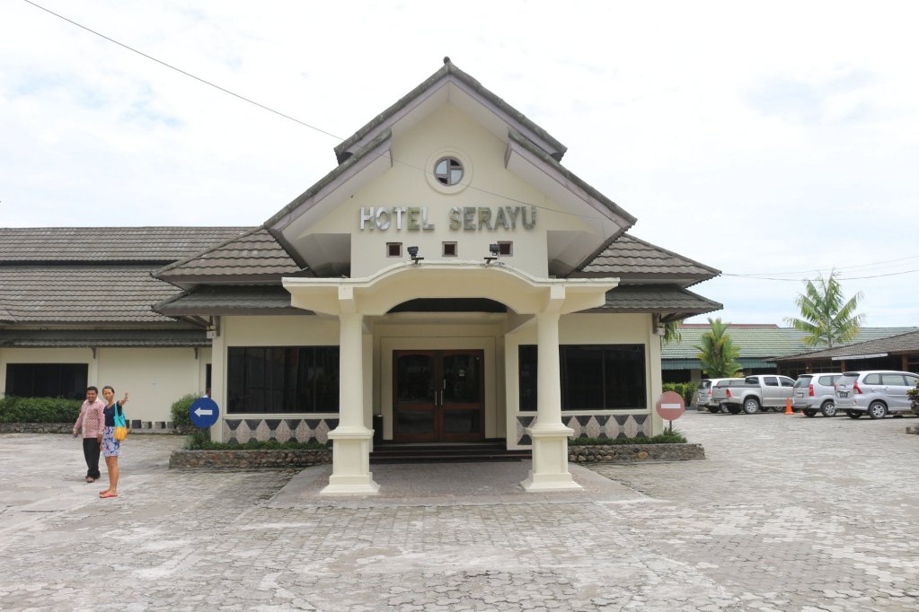 serayu hotel timika
