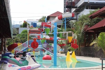 imelda hotel waterpark convention