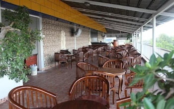 imelda hotel waterpark convention