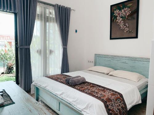 griya cemara homestay