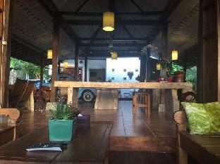 the riverside javanese cottages