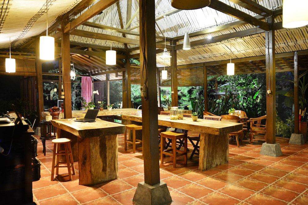 the riverside javanese cottages