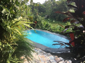 the riverside javanese cottages