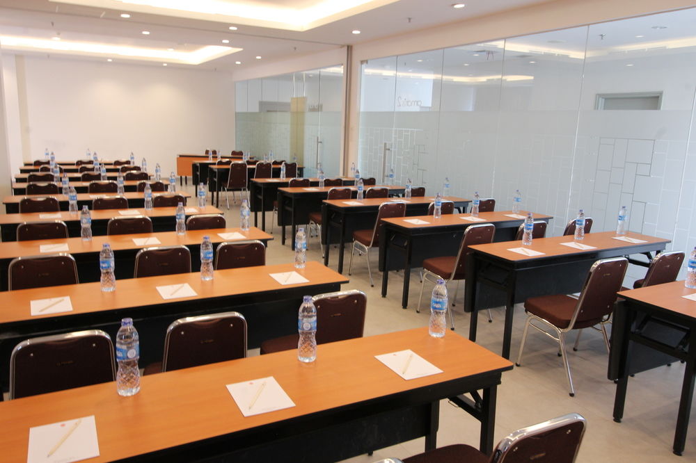 amaris hotel pluit jakarta