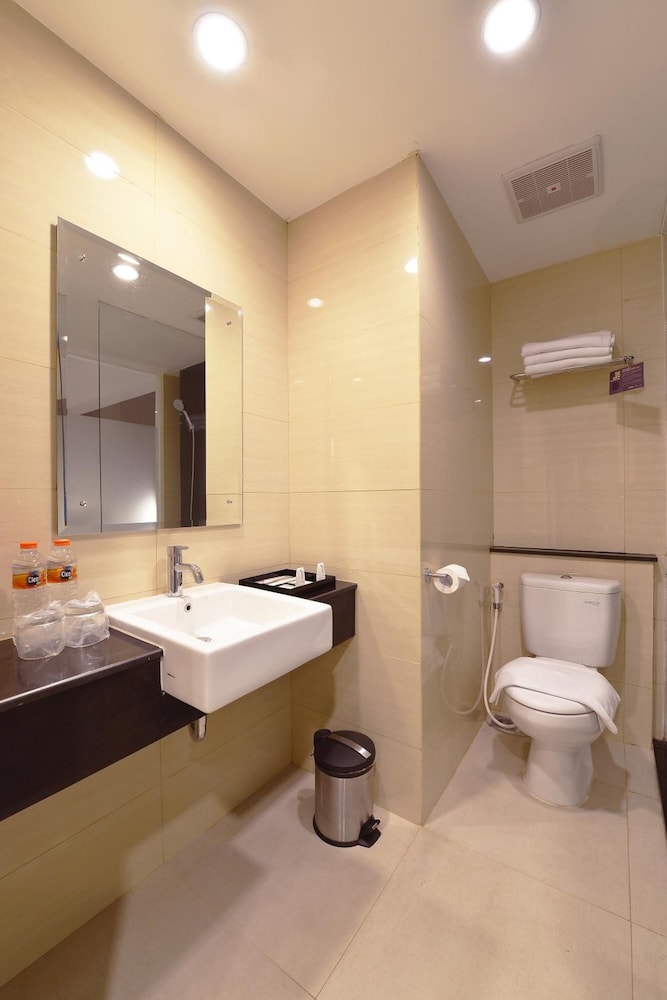 swiss belinn cibitung