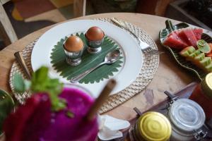 green bird villa