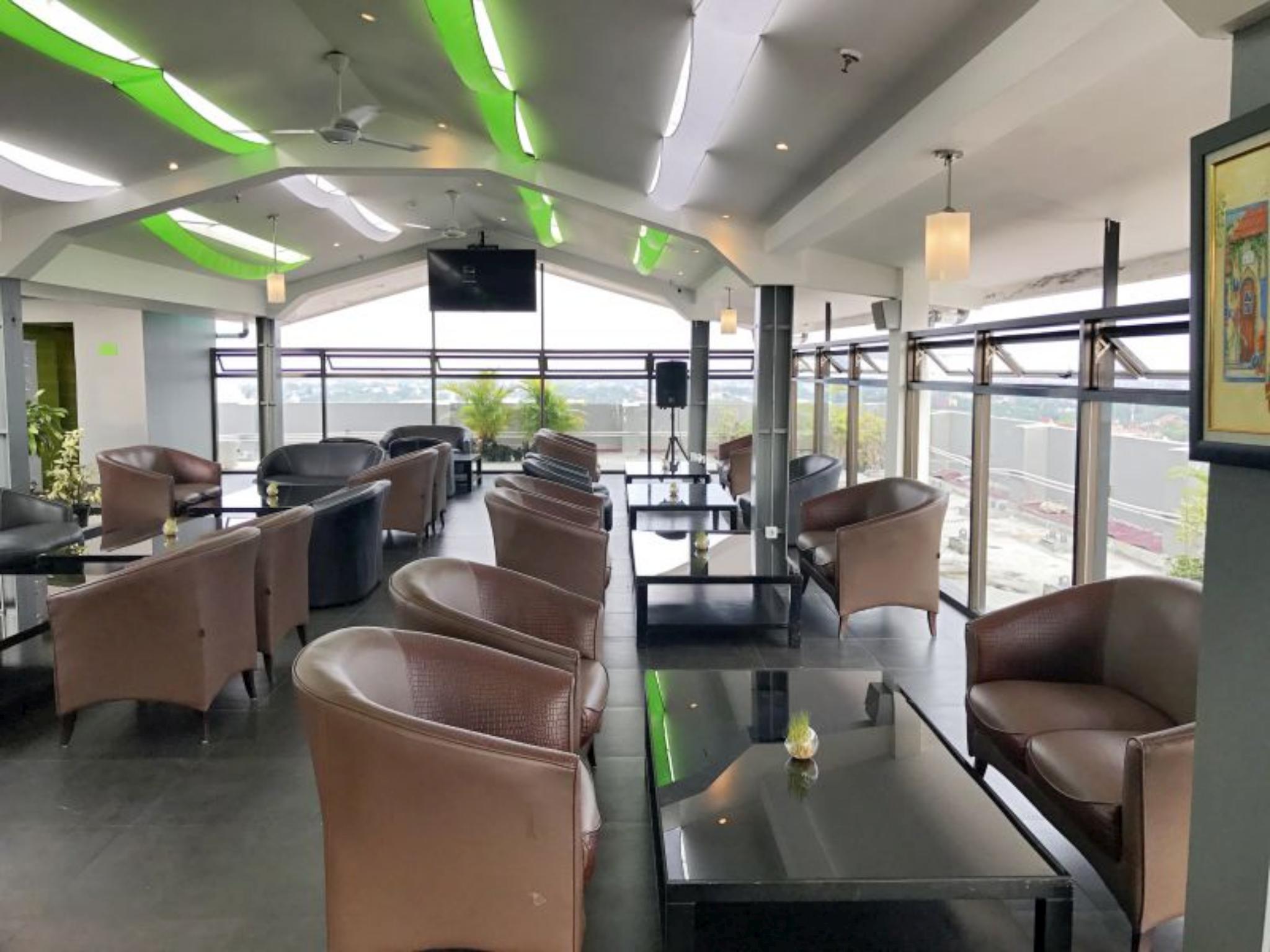 whiz prime hotel sudirman pekanbaru