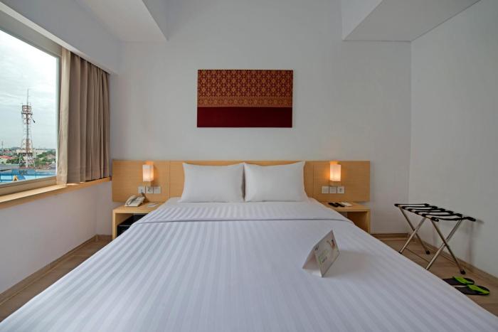 whiz prime hotel sudirman pekanbaru