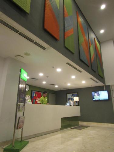whiz prime hotel sudirman pekanbaru