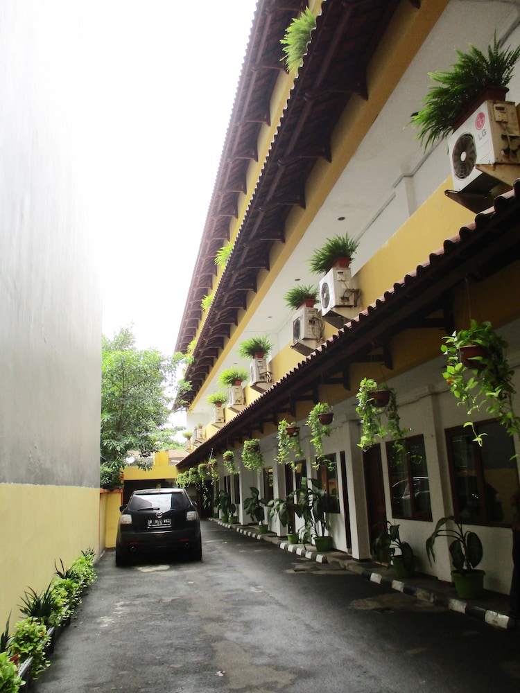 hotel maxim kwitang jakarta