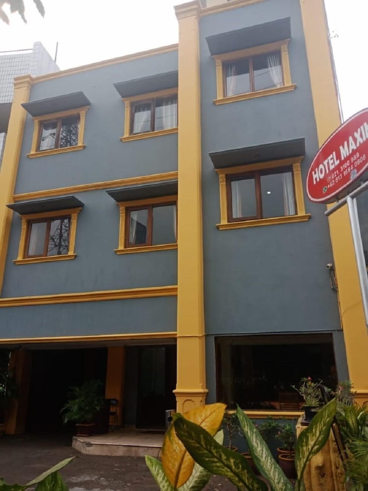 hotel maxim kwitang jakarta