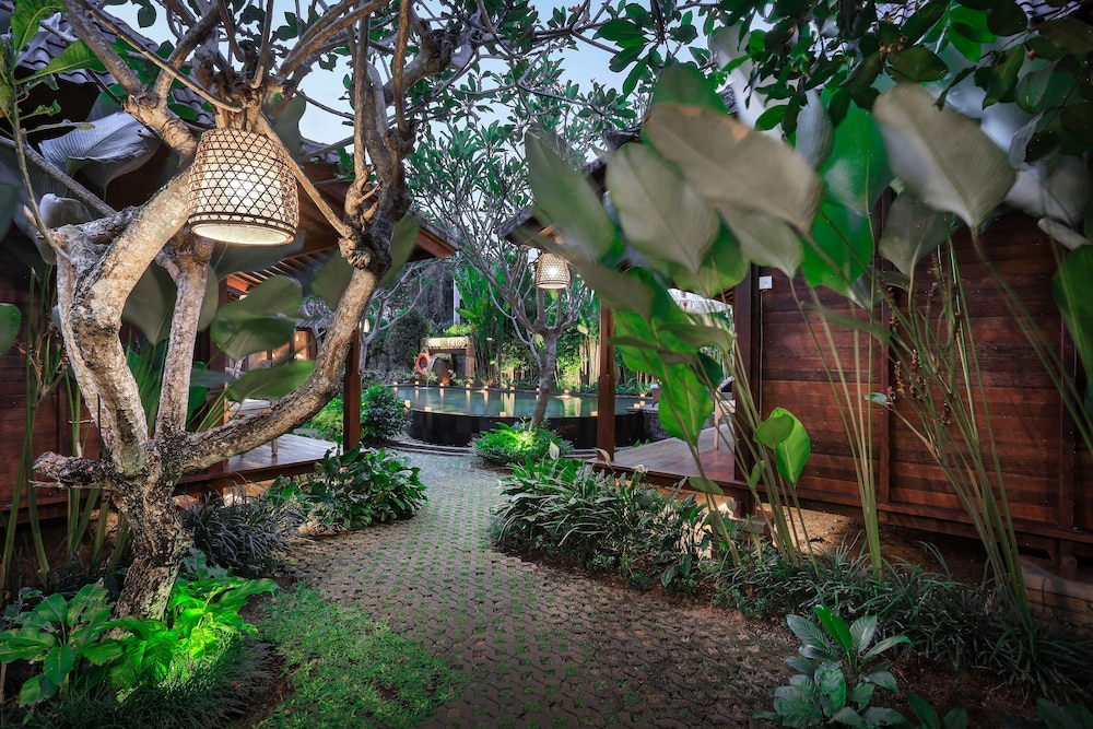 yana villas kemenuh by pramana villas