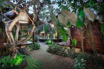 yana villas kemenuh by pramana villas