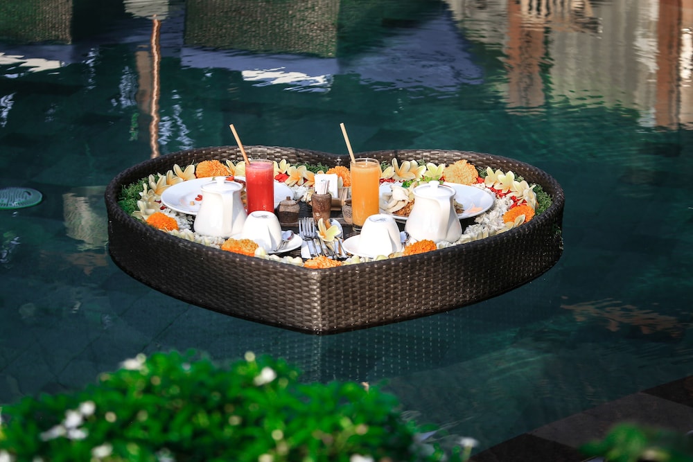 yana villas kemenuh by pramana villas