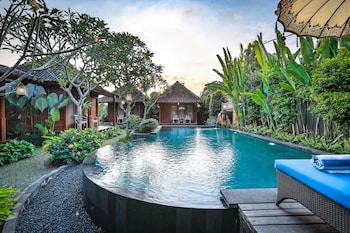 yana villas kemenuh by pramana villas