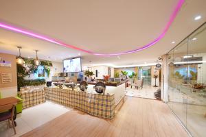 heef hotel pasar baru powered by archipelago