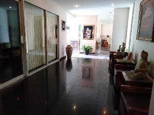 jangga house bed and breakfast