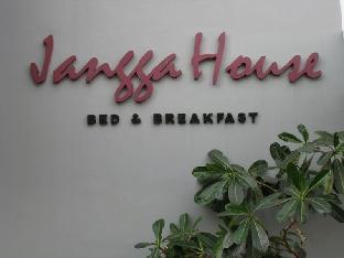 jangga house bed and breakfast