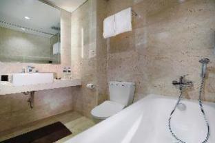 hotel neo balikpapan by aston