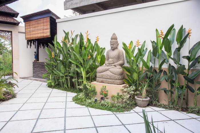 solo villas and retreat