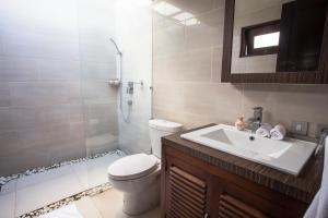 solo villas and retreat