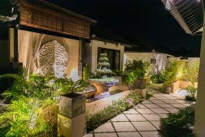 solo villas and retreat