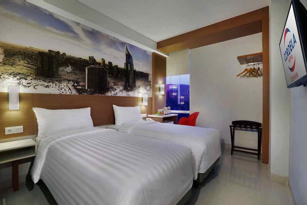 cordela hotel senen