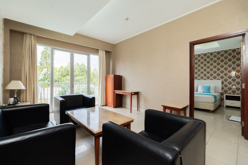 sans hotel bogor indah nirwana puncak