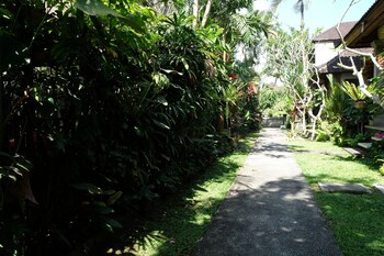 suastika bed and breakfast