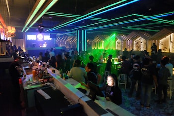J Icon Hip Hotel,Kalimantan>>Balikpapan,3 star