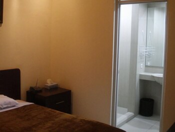 soerabaja place guest house