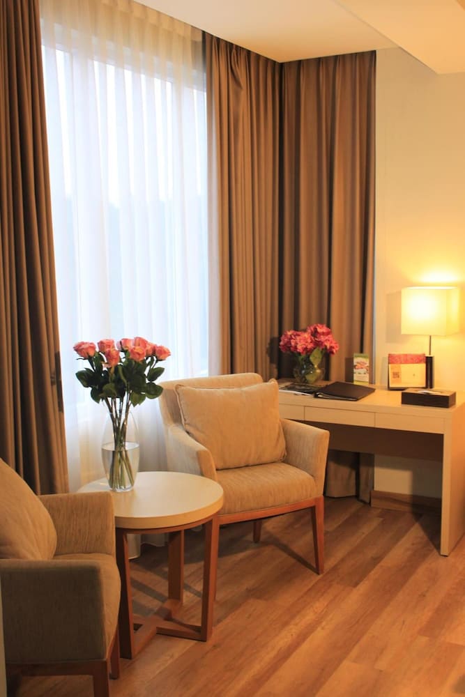 horison hotel sukabumi