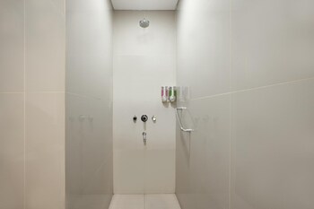 amaris hotel margorejo surabaya