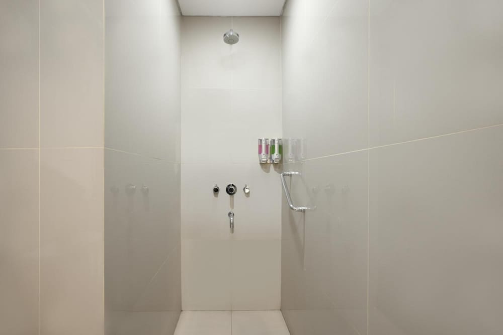 amaris hotel margorejo surabaya