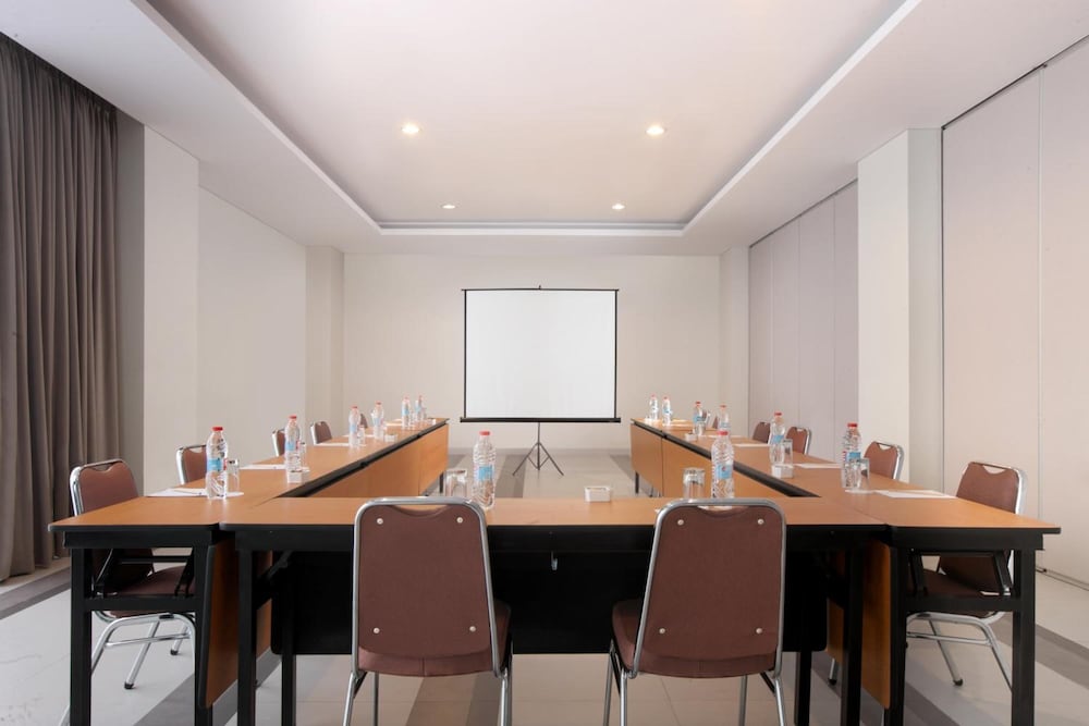 amaris hotel margorejo surabaya