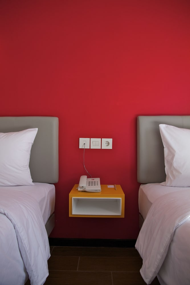 amaris hotel margorejo surabaya
