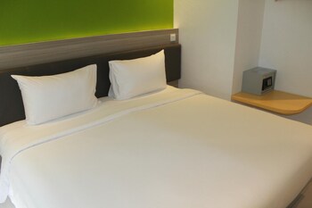 amaris hotel margorejo surabaya
