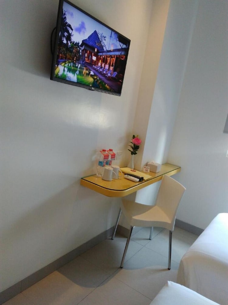 amaris hotel margorejo surabaya