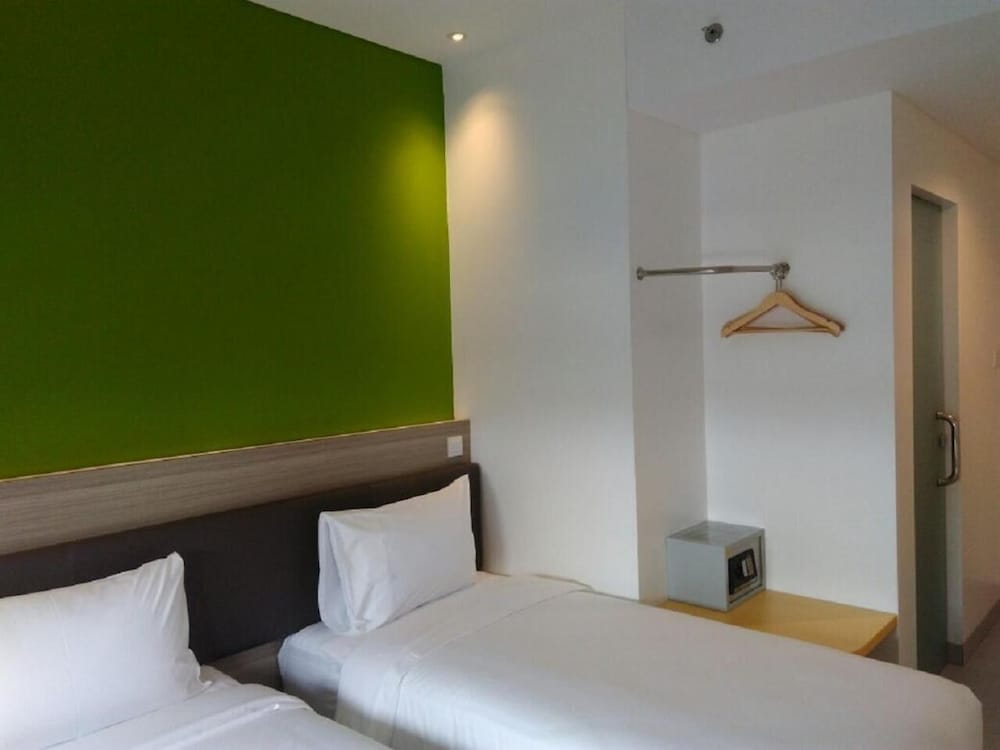 amaris hotel margorejo surabaya